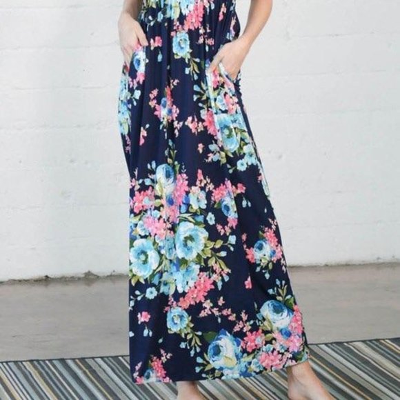 Floral print Maxi dress - Picture 2 of 4